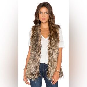 🤎 Via Spiga Faux Fur Vest ✨ Raccoon Style Textured Vest – Size XS